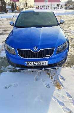 Skoda Octavia Scout  2015