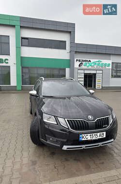 Skoda Octavia Scout  2017