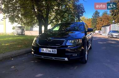 Skoda Octavia Scout  2015