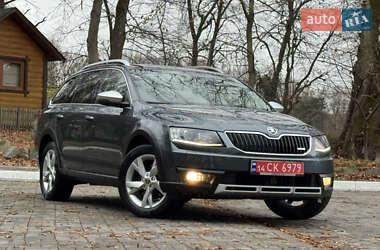 Skoda Octavia Scout  2016