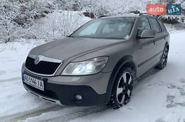 Skoda Octavia Scout  2011
