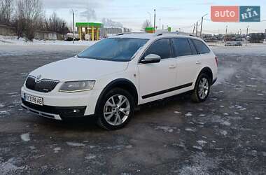 Skoda Octavia Scout  2015