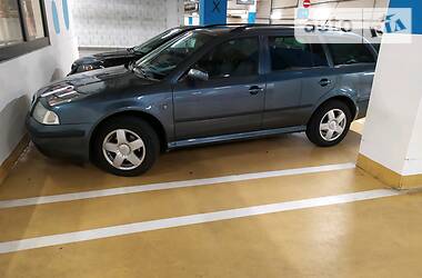 Skoda Octavia 1.9 автомат 66кв 2004