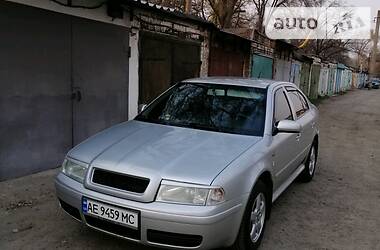 Skoda Octavia  2002