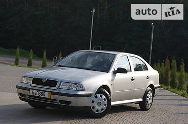 Skoda Octavia Super stan LX 2000