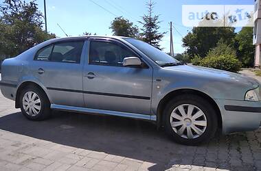 Skoda Octavia  2002