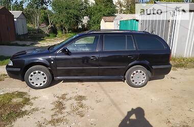 Skoda Octavia ambiente 2003