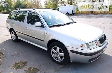 Skoda Octavia  2001