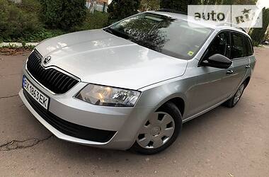 Skoda Octavia 1.6D 77KBT AMBIENTE 2015