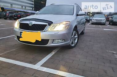 Skoda Octavia Family 2012