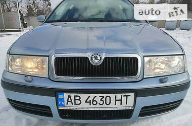 Skoda Octavia Elegance  2002