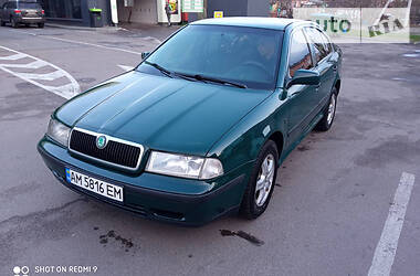 Skoda Octavia  2000