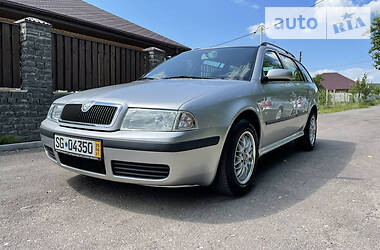 Skoda Octavia 1.6 MPI  2004