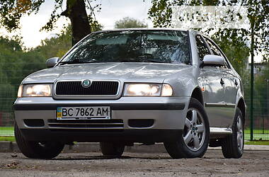 Skoda Octavia 1.6MPI 1998