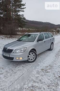 Skoda Octavia  2011