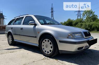 Skoda Octavia  2000