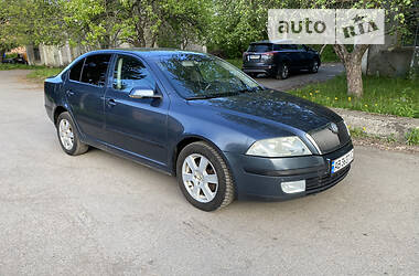 Skoda Octavia  2004