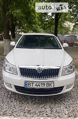 Skoda Octavia  2011