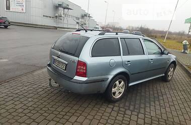 Skoda Octavia  2002