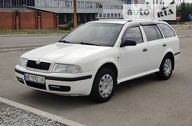 Skoda Octavia  2004