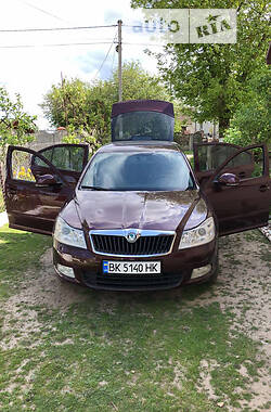 Skoda Octavia  2010