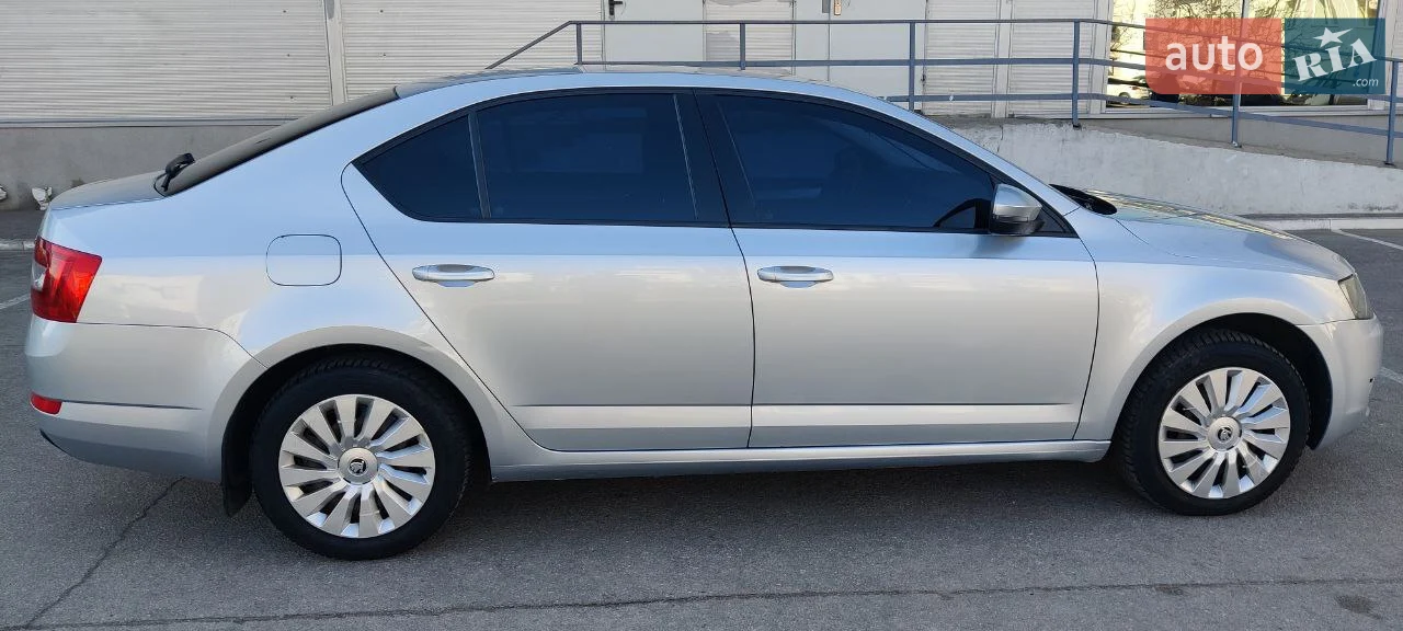 2013 Skoda Octavia - фото 1