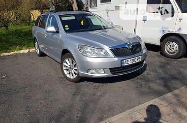 Skoda Octavia  2011