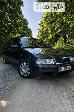 Skoda Octavia  2005