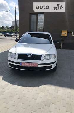 Skoda Octavia  2011