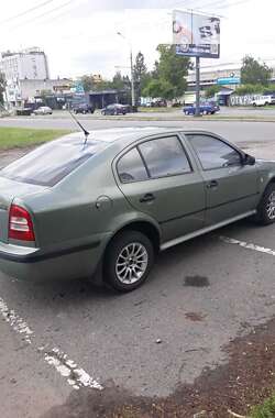 Skoda Octavia  2003