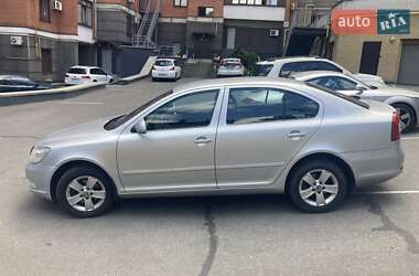 Skoda Octavia  2012