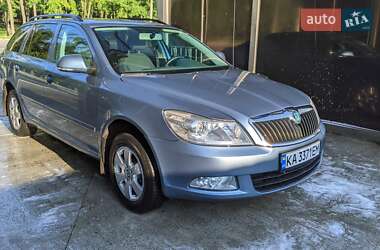 Skoda Octavia  2011