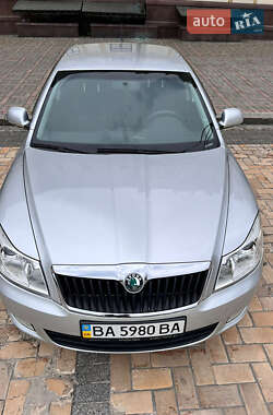Skoda Octavia  2012