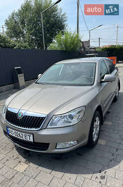 Skoda Octavia  2011