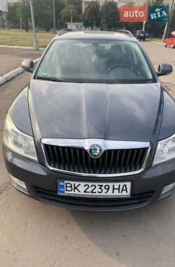Skoda Octavia  2012