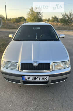 Skoda Octavia  2003