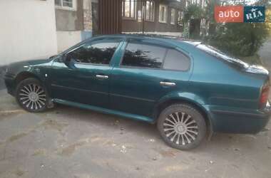 Skoda Octavia  2000