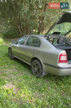 Skoda Octavia  2008