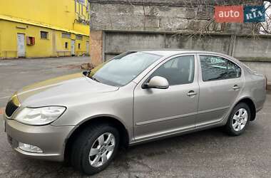 Skoda Octavia  2010