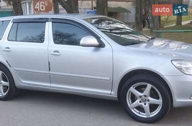 Skoda Octavia  2010