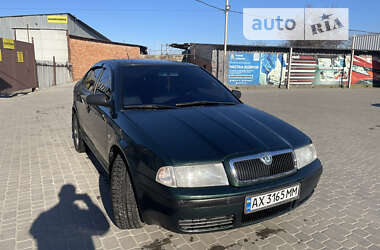 Skoda Octavia  2003