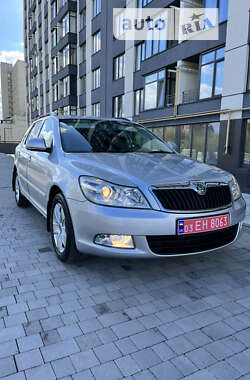 Skoda Octavia  2011