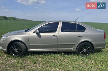 Skoda Octavia  2011