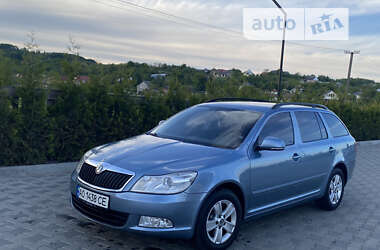 Skoda Octavia  2010