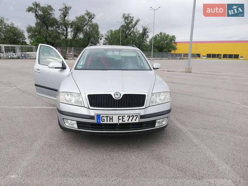 Skoda Octavia 2008 года в Черновцах