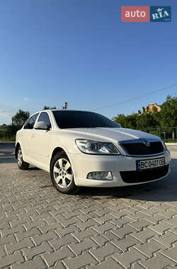 Skoda Octavia  2012