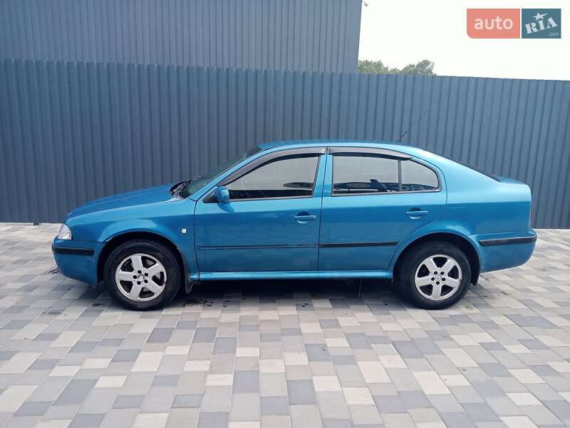 Skoda Octavia 2003 року в Полтаві