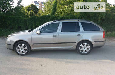 Skoda Octavia  2008
