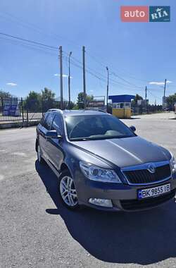 Skoda Octavia  2011