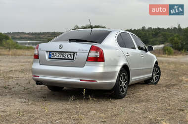 Skoda Octavia  2012